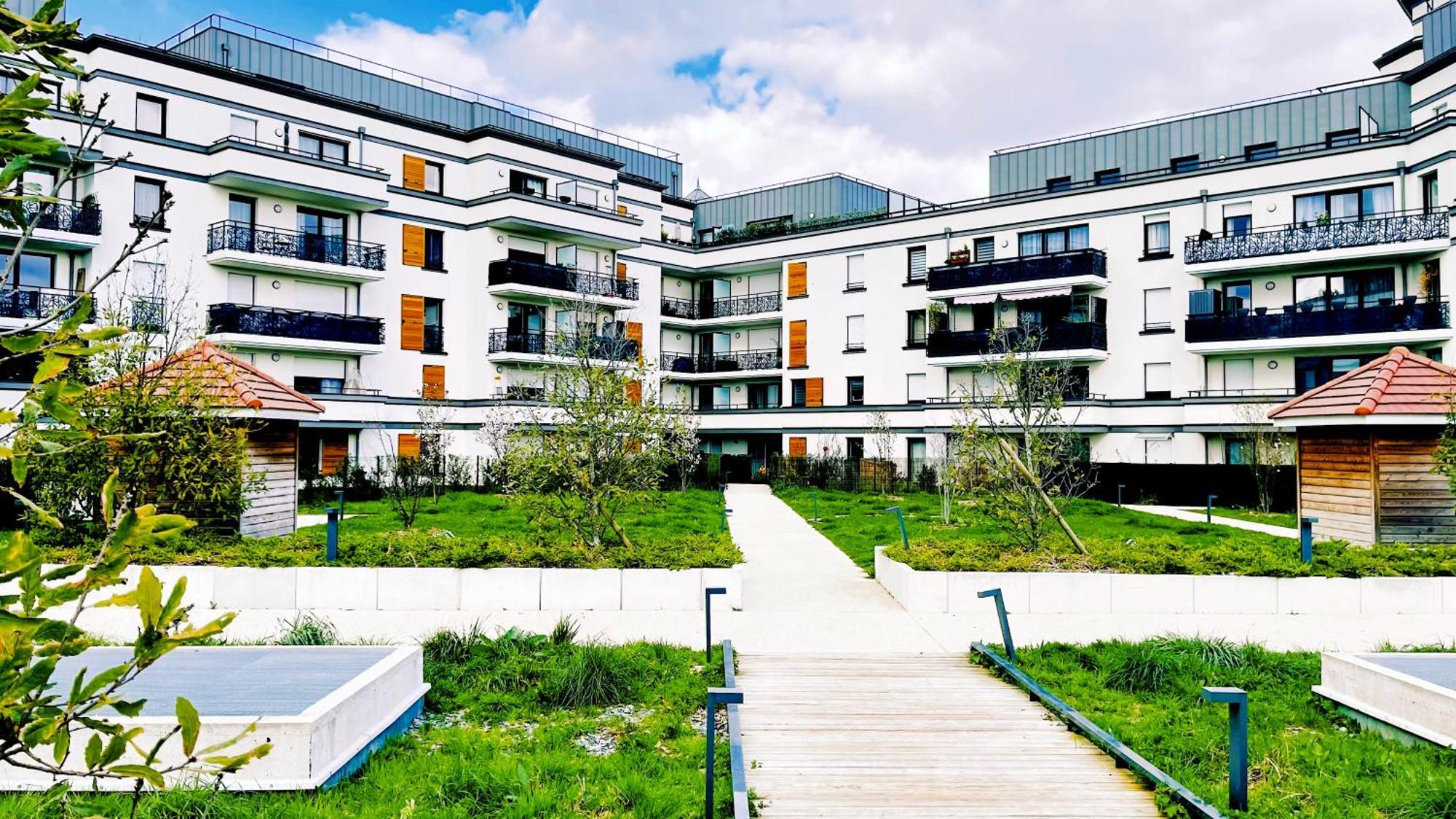 Le Lion D'Or - Parking - Netflix - Wifi - Nerf Apartamento Bussy-Saint-Georges Exterior foto