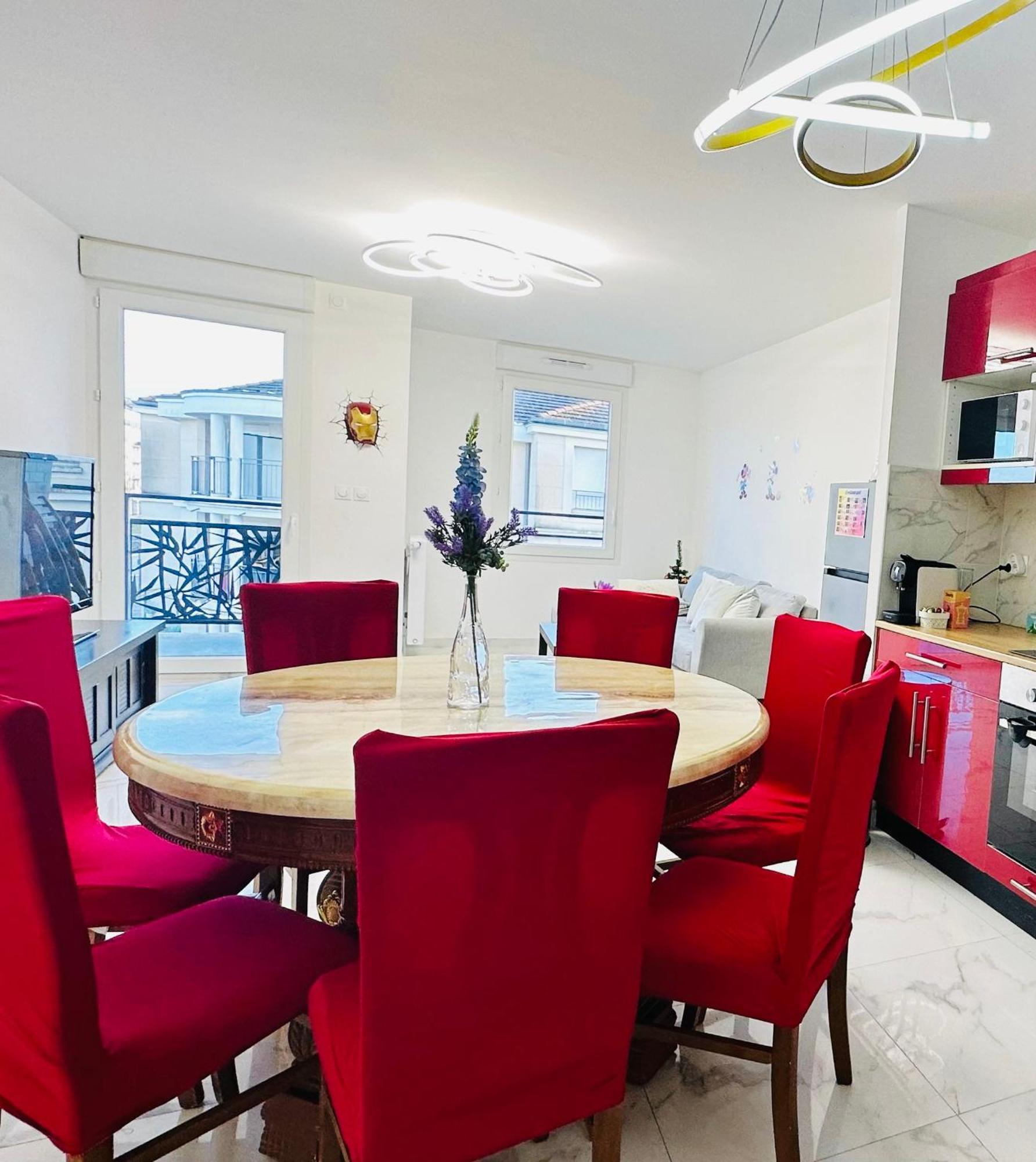 Le Lion D'Or - Parking - Netflix - Wifi - Nerf Apartamento Bussy-Saint-Georges Exterior foto